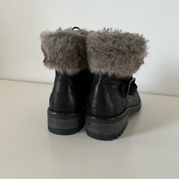 Fur ankle boots - Picture 3 of 3